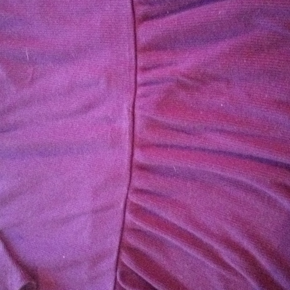 TORRID PURPLE RIBBED V NECK LATTICE SIZE 2 - Picture 4 of 5